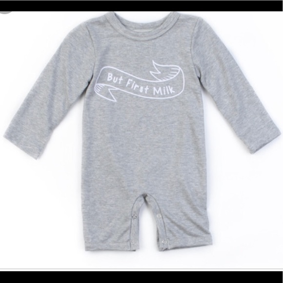 Mommy and Me matching Wyldson sweater and onesie. - Picture 1 of 4